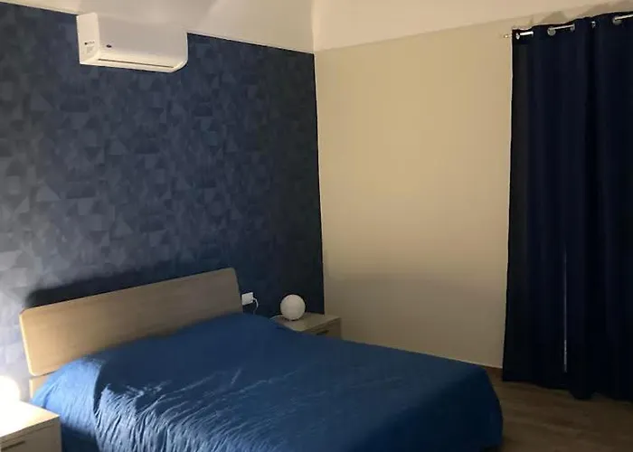 Garibaldi Bed & Breakfast 3*