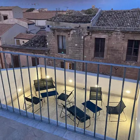 Garibaldi Couette-café