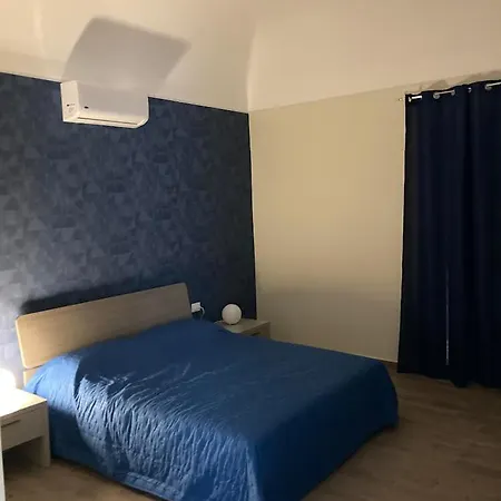 Garibaldi Bed & Breakfast 4*